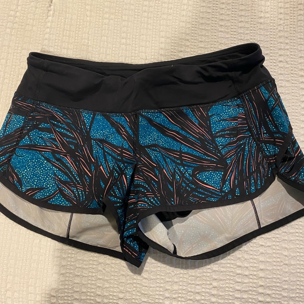 Lululemon speed shorts 2.5